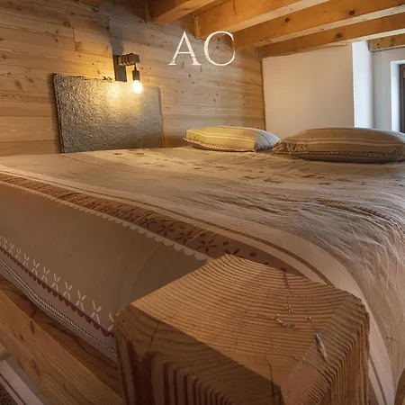 Wood Harmony Apartment Vione
